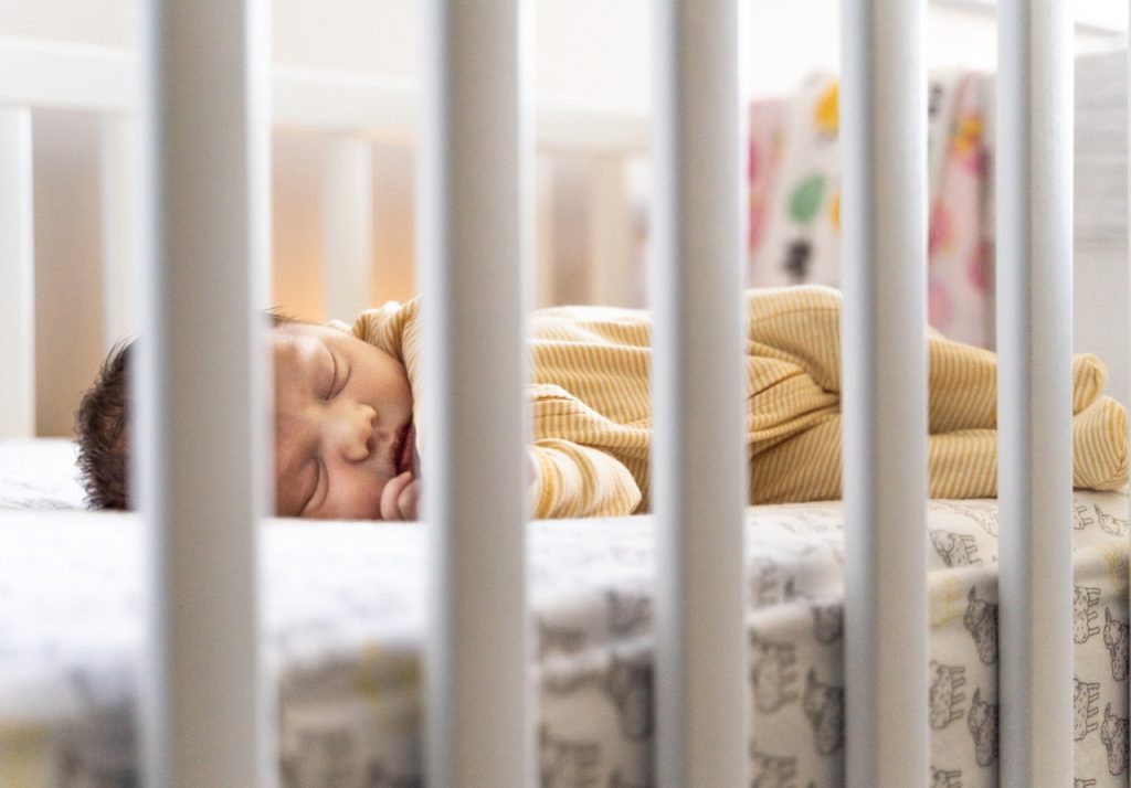 uvođenje čvrste hrane i bebino spavanje