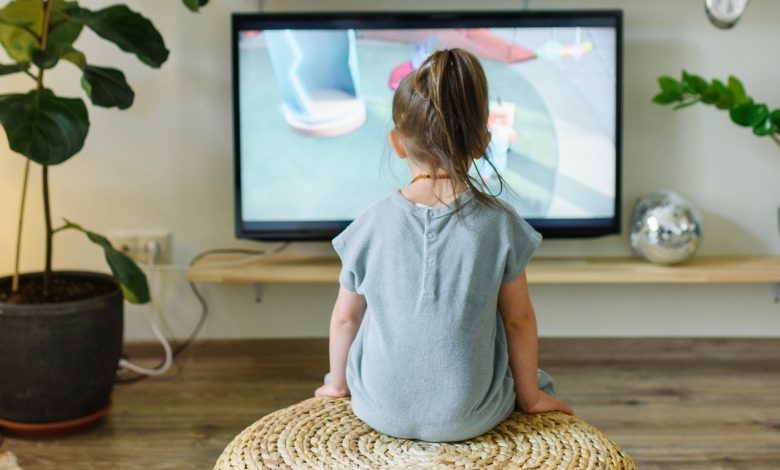 uticaj interneta i televizije na rani razvoj deteta