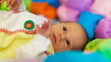 Razvoj bebe 0-3 meseca: